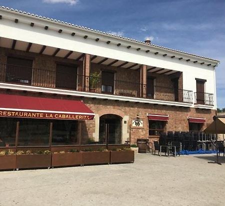 Hostal La Caballeriza Мальпартида-де-Касерес Экстерьер фото